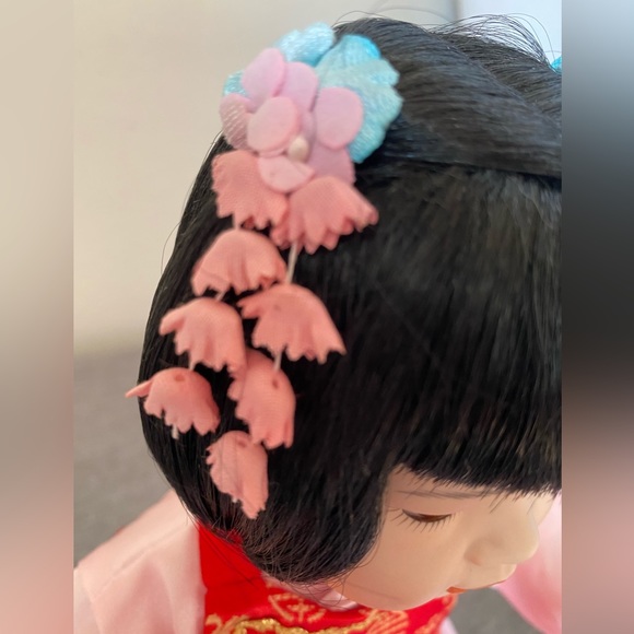 Mei Mei Porcelain Doll with stuffed Panda - Picture 3 of 10